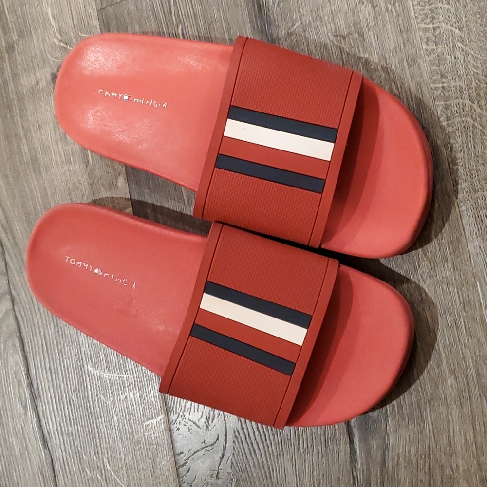 Tommy Hilfiger slides
